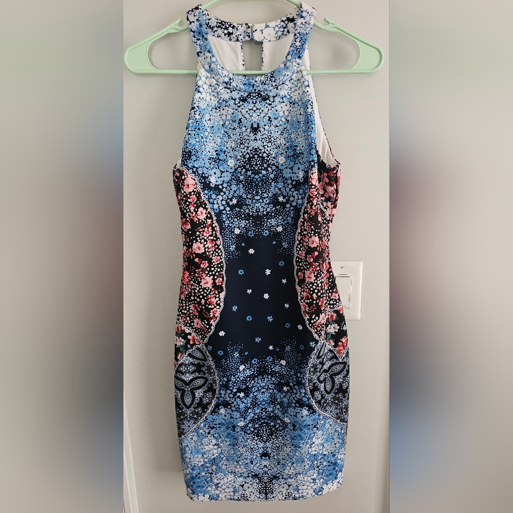 Guess Brand Floral Patterned Bodycon Dress